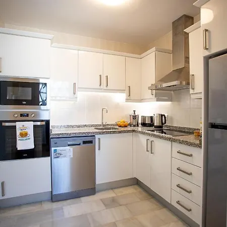 Apartment Lavistaazul - 2br W/ Terrace & Sea Views Malaga